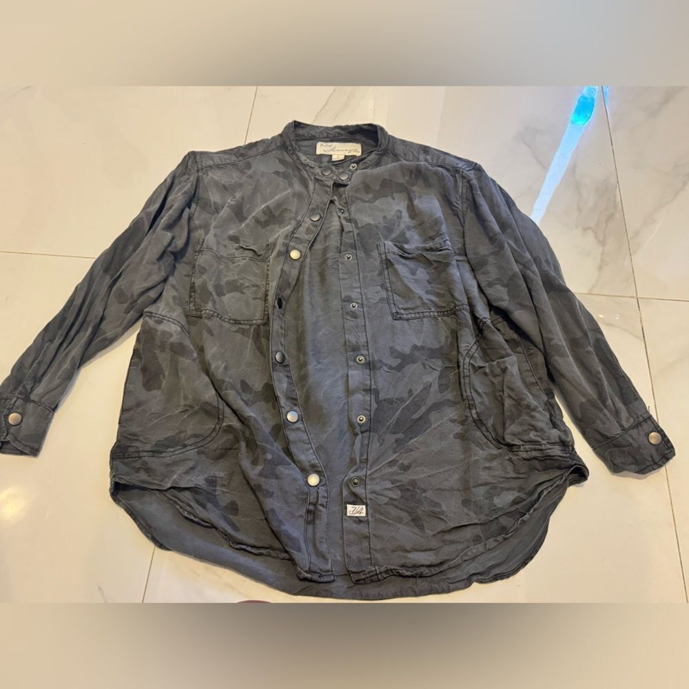 Gray Button-Up Shirt #23